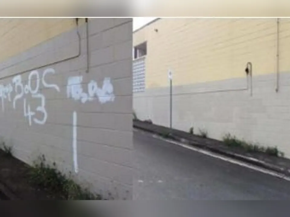 Brisbane commercial wall before and after professional graffiti removal